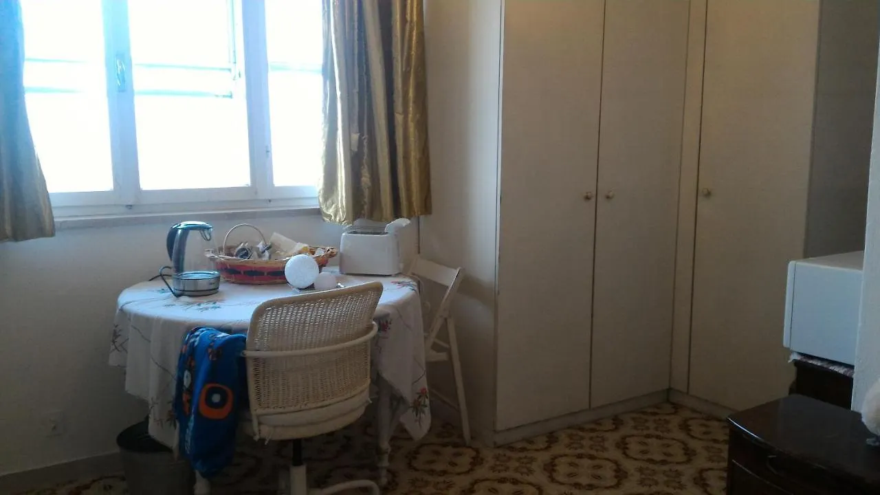 Casa Il Nido Delle Fate Camera Con Bagno Portico E Giardino Hotel Peschiera del Garda