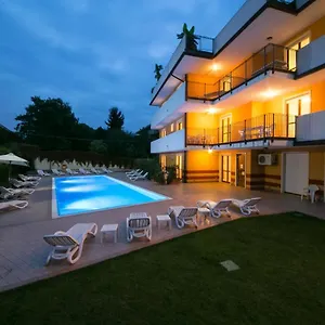 Ferretti Garda Palace Апарт-отель