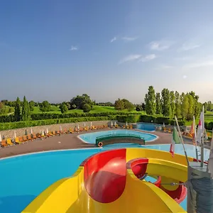 Eden Aparthotel